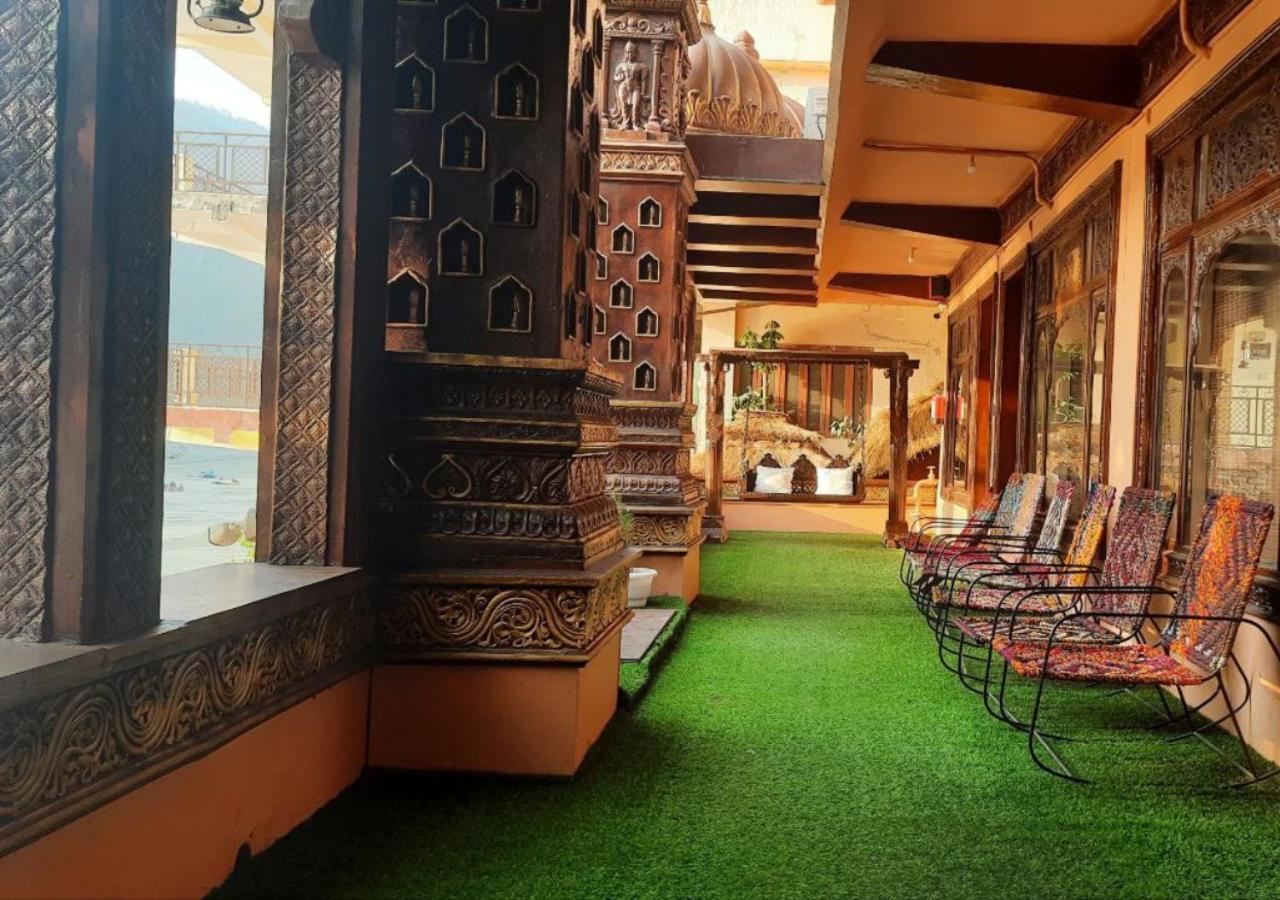 Vedic Dham Ganga Hotel Rishikesh Luaran gambar
